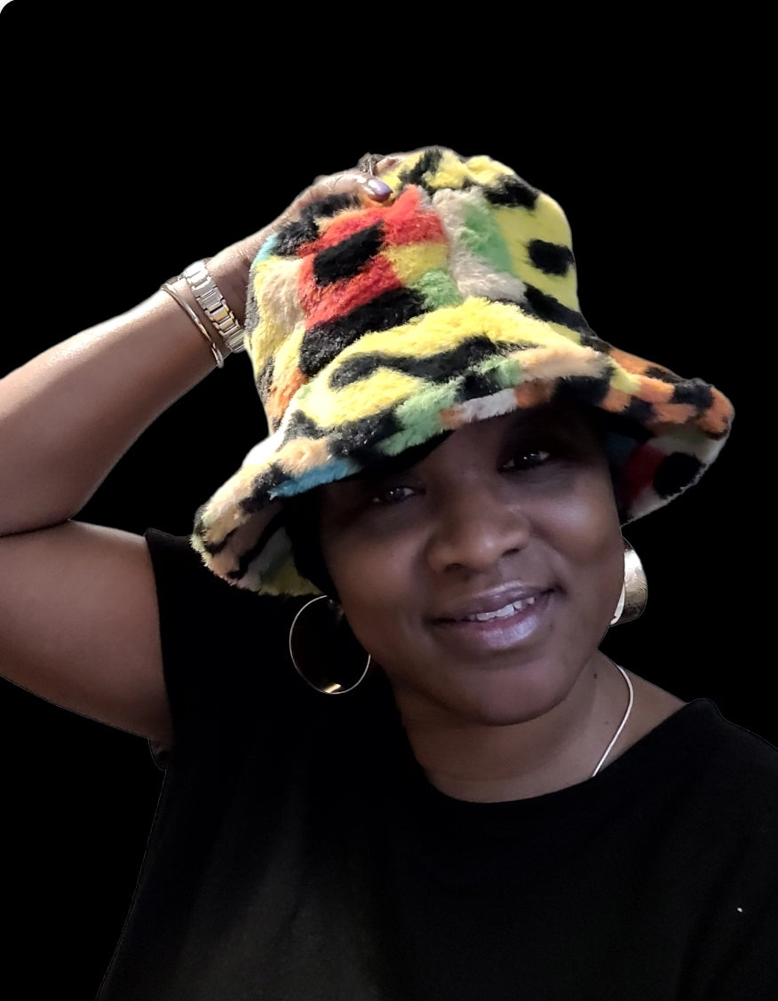 Mo Faux Fur Bucket Hat