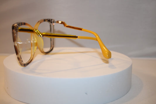 CF Summer Yellow Peeper Collection
